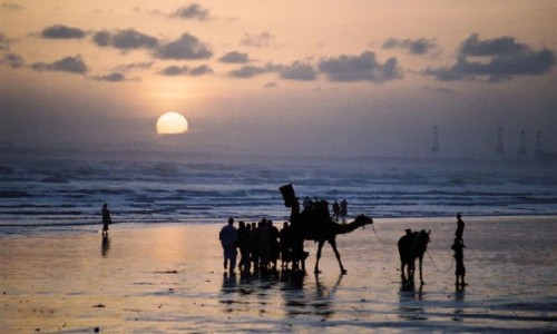 coastal-villages-in-pakistan-retreat-ahead-of-rising-seas